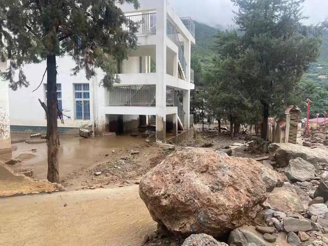 泥石流怎么防?国省专家划重点:凉山木里这样做