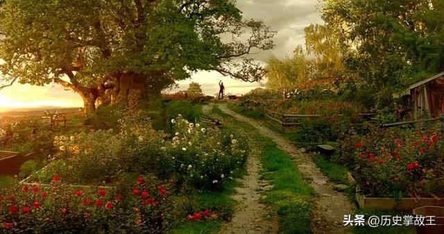 电影《美女与野兽》:满足你对法式浪漫的幻想,尤其是“玫瑰”!