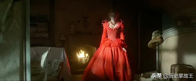 电影《美女与野兽》:满足你对法式浪漫的幻想,尤其是“玫瑰”!