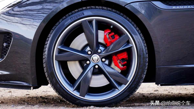 为什么汽车行驶会“发飘”?只说“车太轻”的人,根本就不懂车