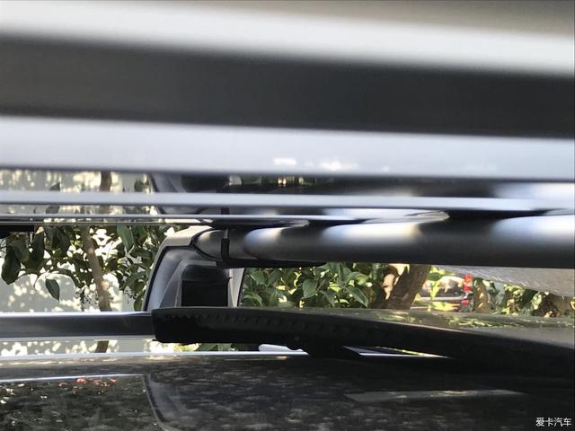 漂亮又实用,大众途安L加装行李架,就是油耗升高了