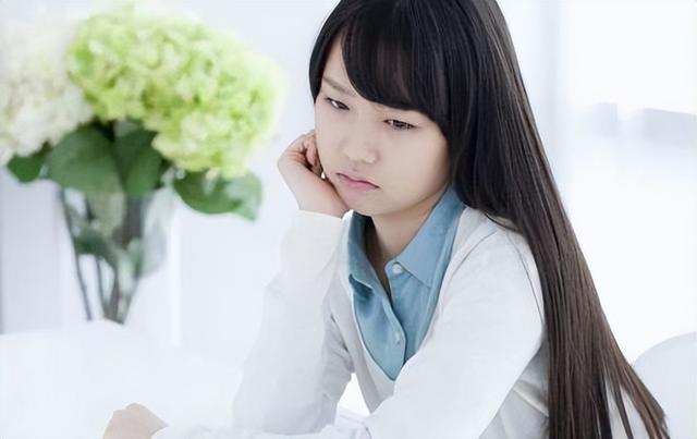 为什么女性私处会“痉挛”?医生:4种常见诱因需认清