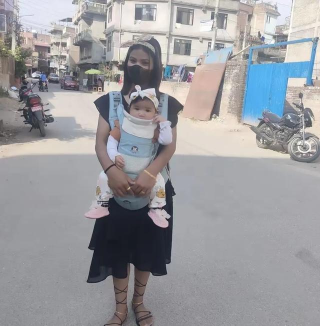 尼泊尔美女,为爱嫁到中国江西,结婚花18万卢比买黄金,为啥?