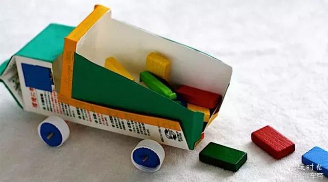 牛奶盒也有大用处,手工玩具车让你的孩子爱不释手!