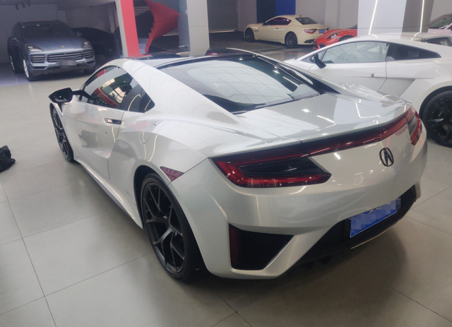 日系车也有超跑！这辆讴歌NSX四年开了9千公里，176万值得买吗？