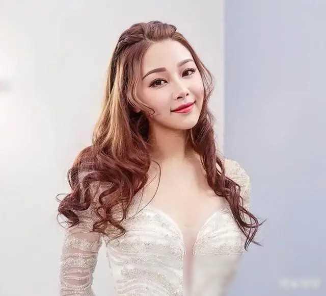 广东盛产美女!来自广东的20位女星,个个如花似玉,性感迷人