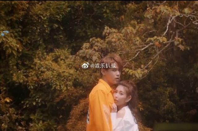 蝴蝶姐姐简恺乐沉寂5月后出MV,造型妩媚动人,要复出的节奏?