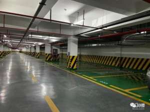 常租汽车(杭州一小区地下车库明明空了8成，物业却怎么都不同意租户停车)