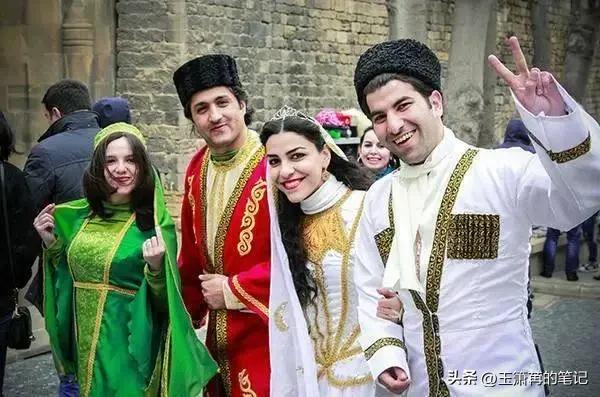 消失千年的三国名将,在海外建国,如今此地美女遍布,正走向富裕