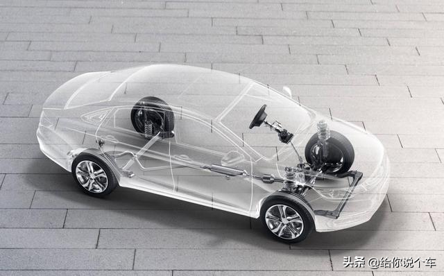 为什么汽车行驶会“发飘”?只说“车太轻”的人,根本就不懂车