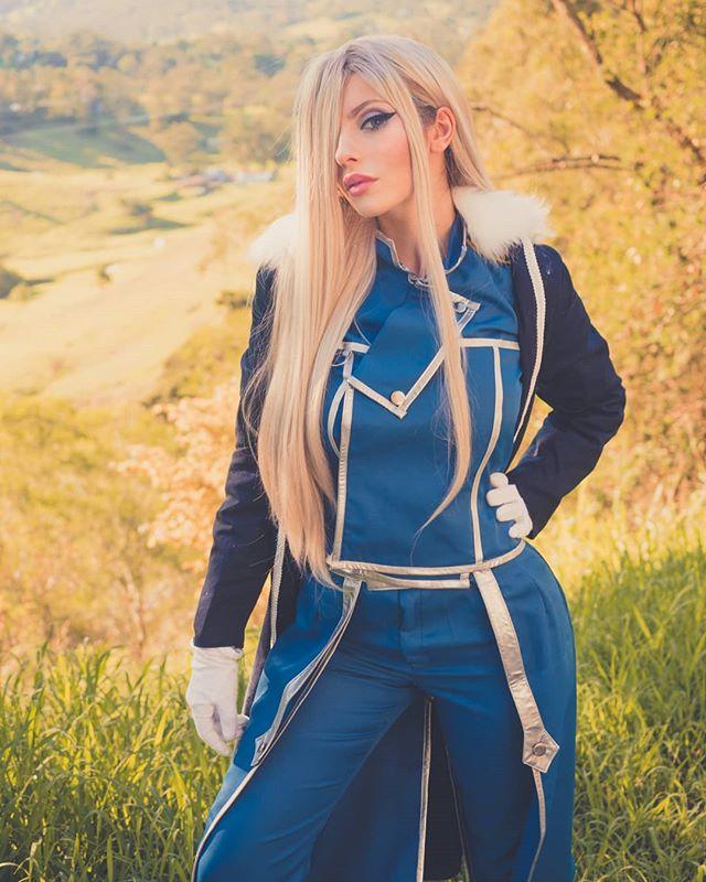 澳洲御姐Moonfox魅惑Cos美图 性感火辣超胸猛