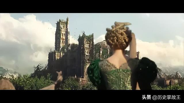 电影《美女与野兽》:满足你对法式浪漫的幻想,尤其是“玫瑰”!