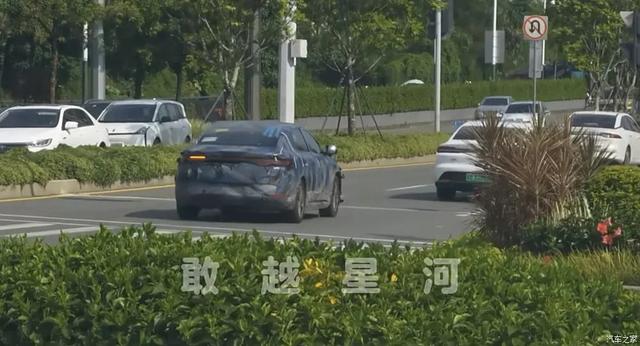 秦L EV:跟秦L DM-i差异很大,比亚迪下一款爆款车来了?