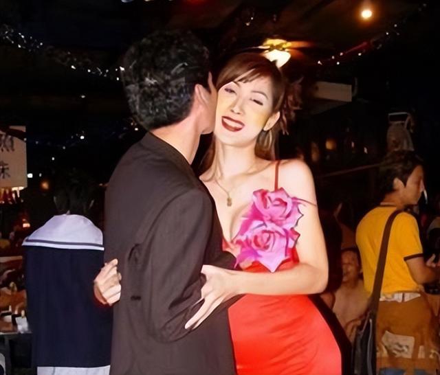 20年前,美女毒贩方晓红被执行注射死刑,临死前向狱警鞠躬忏悔