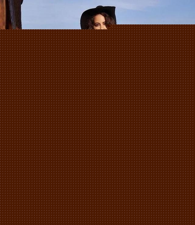 土耳其美女 埃兹吉.森勒