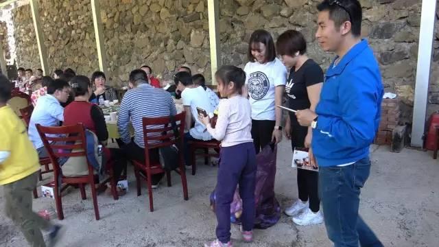 智能出行在一起，春风十里不如你