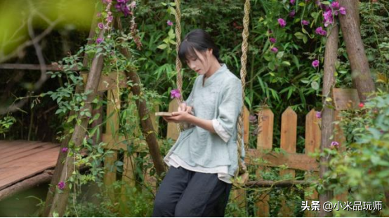 农村也能追求诗和远方!21岁四川美女回乡种地走红,坐拥三百万粉