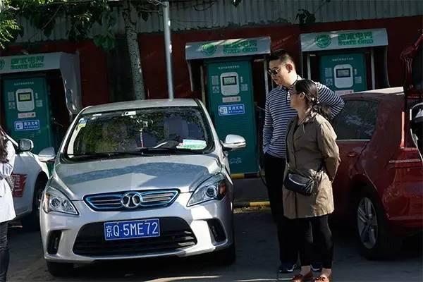 智能出行在一起，春风十里不如你