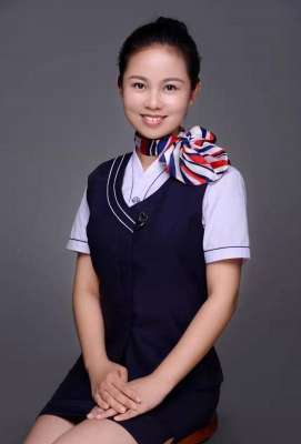 搜索合肥美女(合肥这位美女火了，刚评为“最美中国路姐”你可能见过她)