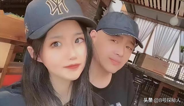 美女空姐裸辞回家养猪,年底俩月收入20万,一次意外却火出圈了!