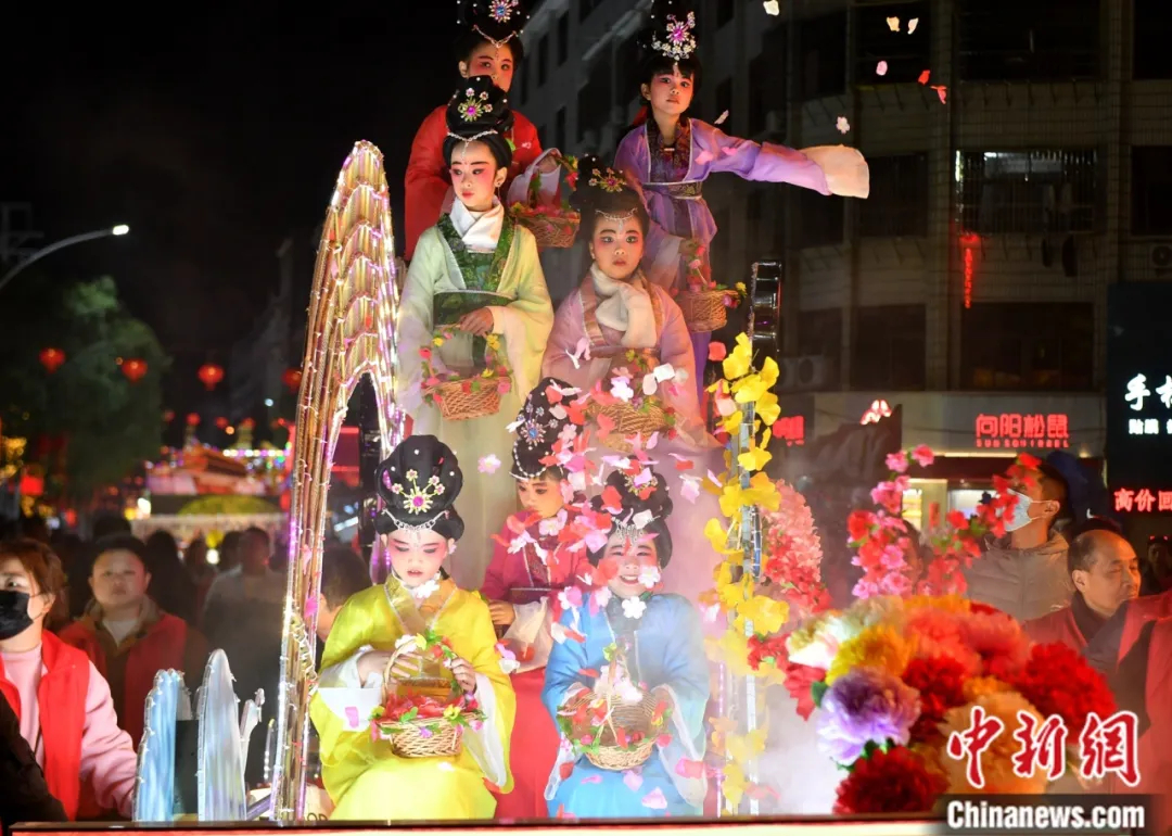 人这一辈子,一定要到莆田闹一次元宵