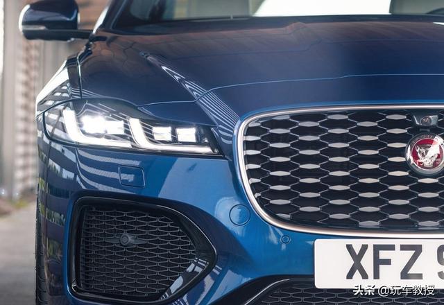 终于换了套好看的内饰!捷豹XFL中期改款堪比换代