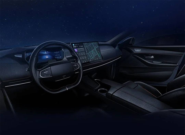 长安发布全新LOGO,还用在量产车上,网友:怎么越看越像雅迪?