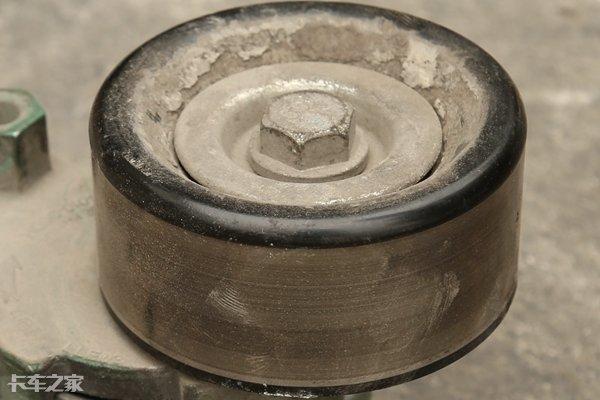 不比不知道,国产和进口发动机皮带,质量上的差距也太大了