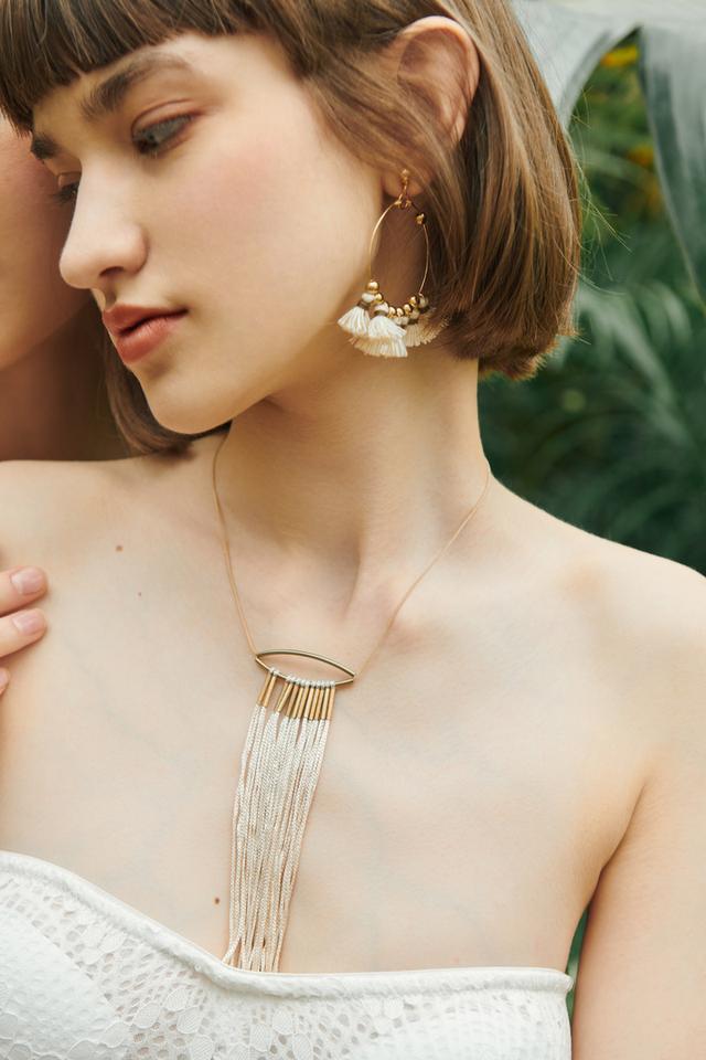 外国美女厨娘姐妹花,做饭的样子太撩人了