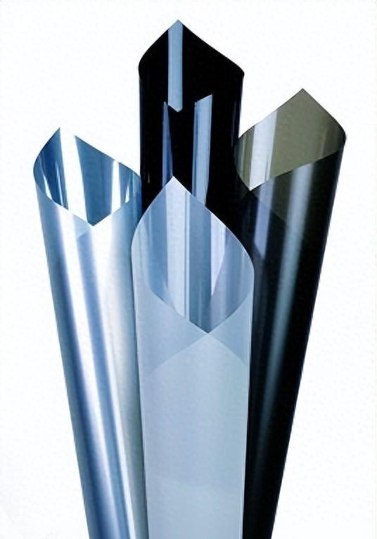 汽车膜可见光透过率高好还是低好?