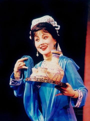 好山好水出美人,7位江南古典美女,肤如凝脂,一个赛一个漂亮