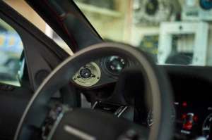 中国汽车影音网首页(这配置，路虎发现不烧都难)