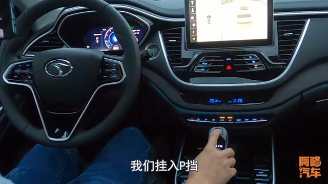 车上哪些证件不要随便放,丢了很尴尬,给自己带来没必要的麻烦