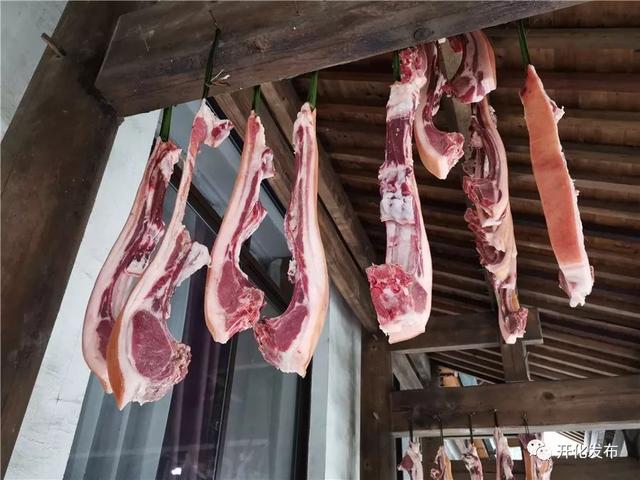 「开化早新闻」市委书记徐文光考察 “七一电器” 走访服务企业;开化相关部门开展服务“三农”活动;腊肉飘香年味浓……