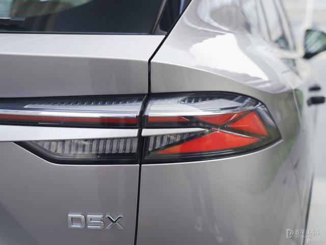 试驾荣威D5X DMH!换新1.5T混动!搭L2智驾,开起来不输银河L7?