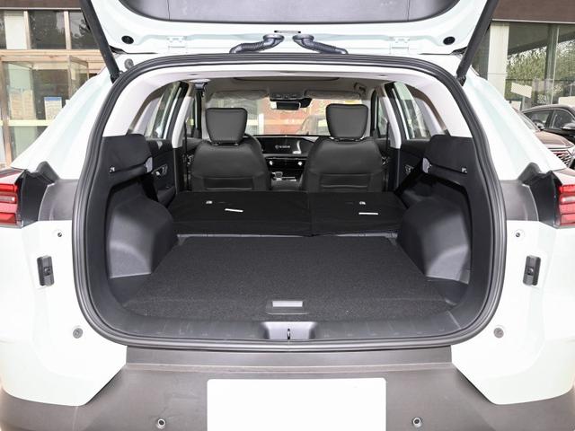 东风与吉利的“碰撞”,同样是混动,皓极VS星越L,谁实力更强?