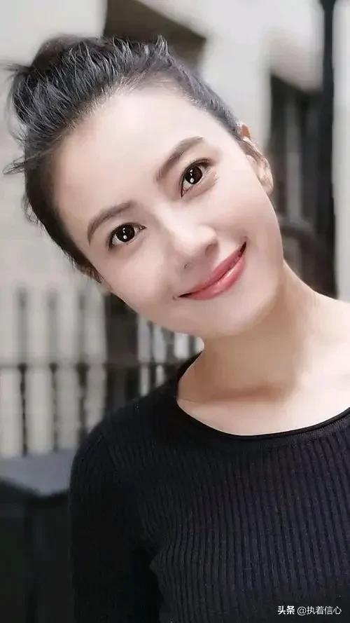 和美女房东同居的日子「三十五」