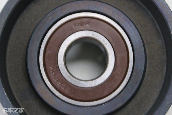 不比不知道,国产和进口发动机皮带,质量上的差距也太大了