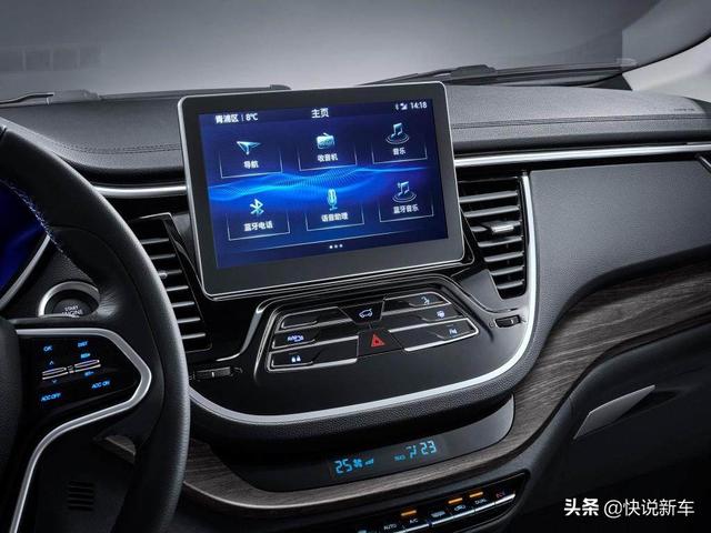 实惠的中国品牌紧凑型SUV,动力强油耗低,实拍东南DX7