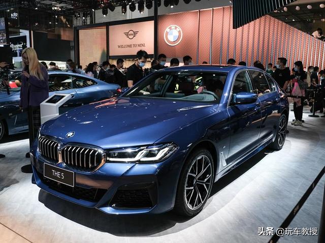 终于换了套好看的内饰!捷豹XFL中期改款堪比换代