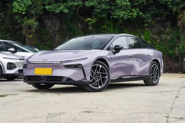 12月轿车销量榜完整版!40款车破万辆,朗逸亚军,小米SU7进前十