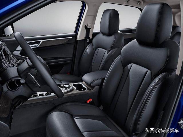 实惠的中国品牌紧凑型SUV,动力强油耗低,实拍东南DX7