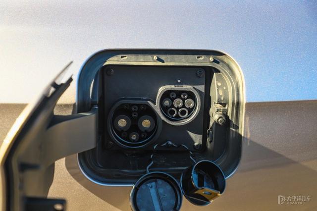 试驾荣威D5X DMH!换新1.5T混动!搭L2智驾,开起来不输银河L7?