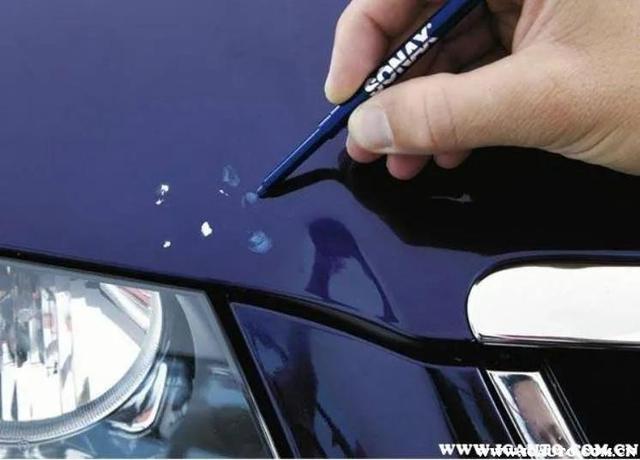 汽车划痕露出底漆怎么处理?