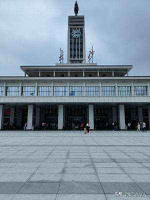 长沙到永州汽车票(C6762长沙至永州，全程停12站，用时9小时36分，二等座410)