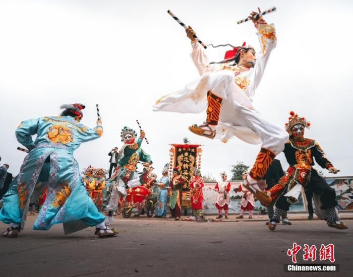 近40天的年俗长卷，让世界看见这抹“非遗”中国红！