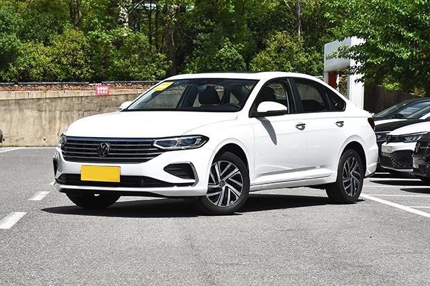 12月轿车销量榜完整版!40款车破万辆,朗逸亚军,小米SU7进前十