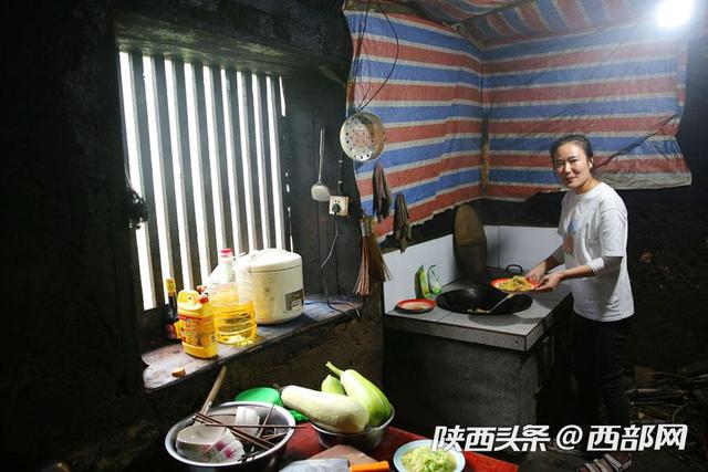 视频丨镇坪美女放弃城里时装店母婴店,进深山放养三万只蛋鸡