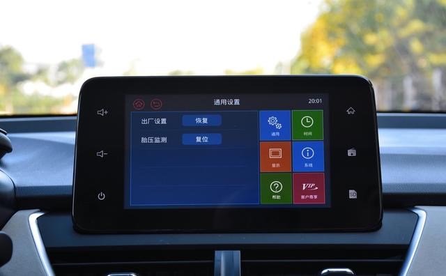 全系6座只卖6万多,7.28w可上自动挡,还看啥宋MAX?