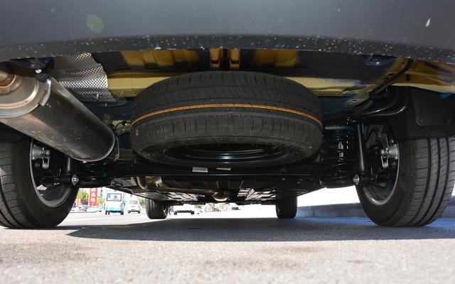 全系6座只卖6万多,7.28w可上自动挡,还看啥宋MAX?